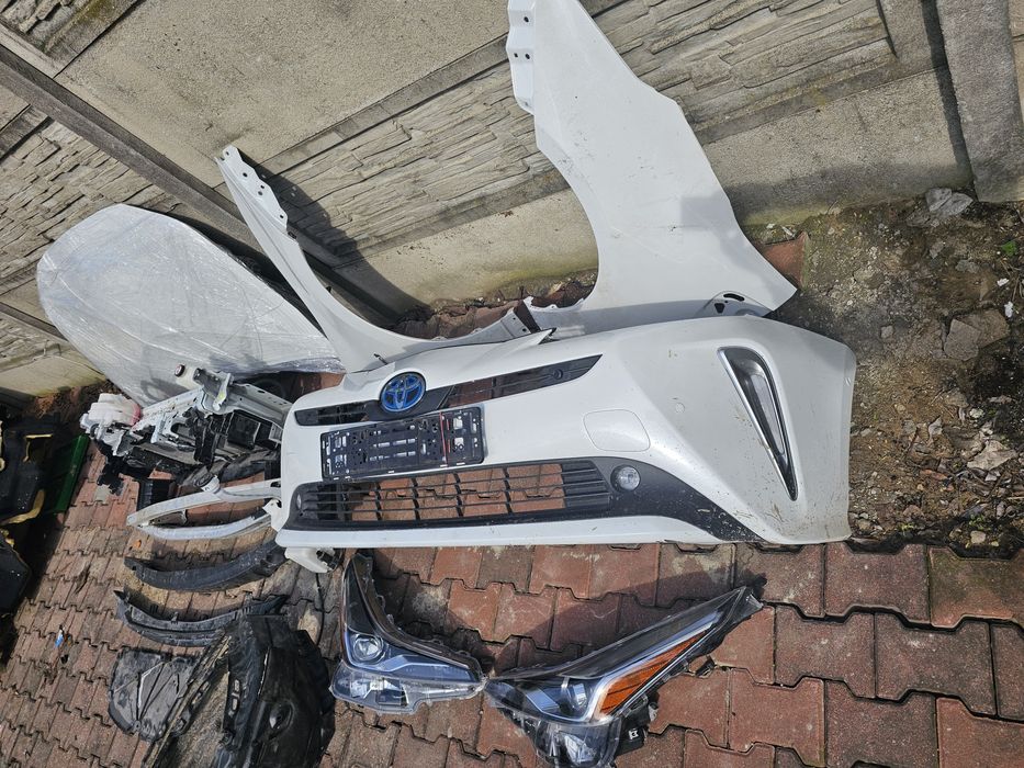 Bara fata completa impecabila prius IV facelift 2021 alb perlat