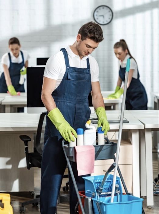 Servicii de curatenie civila si industrială