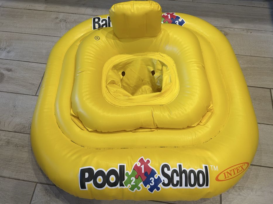 Бебешки пояс с облегалка и седалка Intex Deluxe baby floatpool school