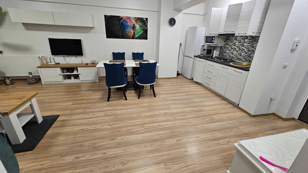 închirieri apartament Mamaia central..Moonlight residence