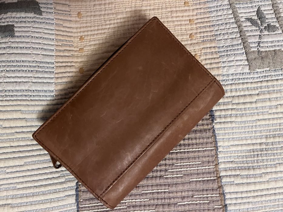 НОВ: дамски портфейл, ест. кожа