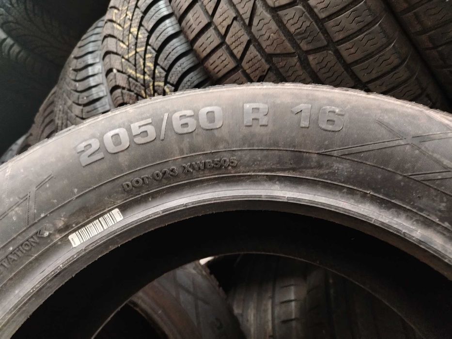 2бр.зимни гуми 205/60/16 Vredestein