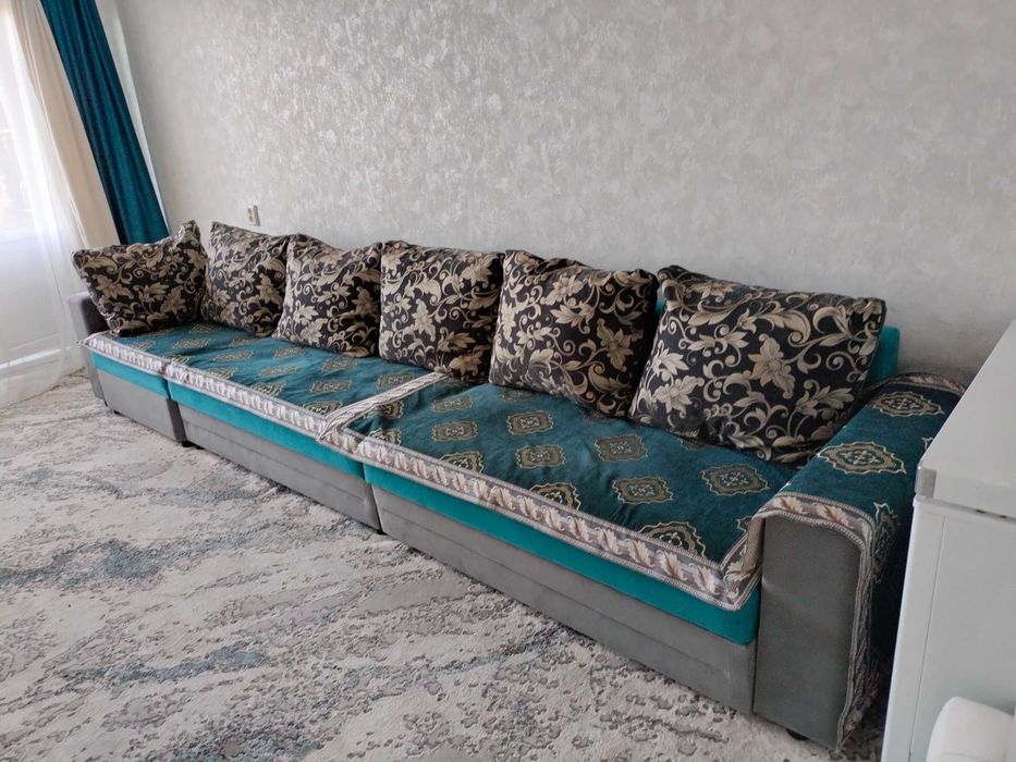 Продам диван в отличном состоянии