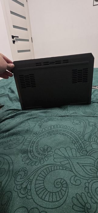 Laptop Gaming Lenovo LOQ 15ARP9 – Ryzen 7, RTX, Garanție Activă