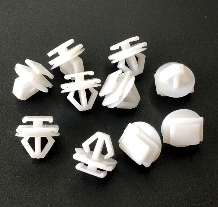 Щипки за външните лайсни на вратите за Peugeot/Пежо