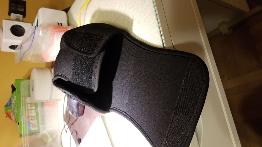 SHIMANO Stella 2500FE - mulineta spinning ca noua cu tambur de rezerva