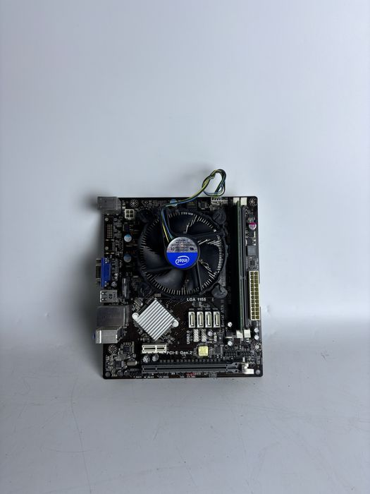 Материнская плата H61 с core i5 3330 комплект