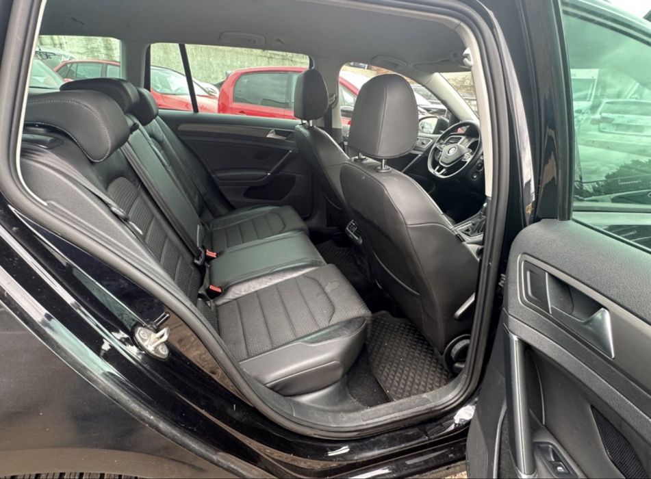 Dezmembrez Volkswagen Golf 7 // 1.6TDI 110cai // CRKB // EURO 6 // Automat // Negru LC9X