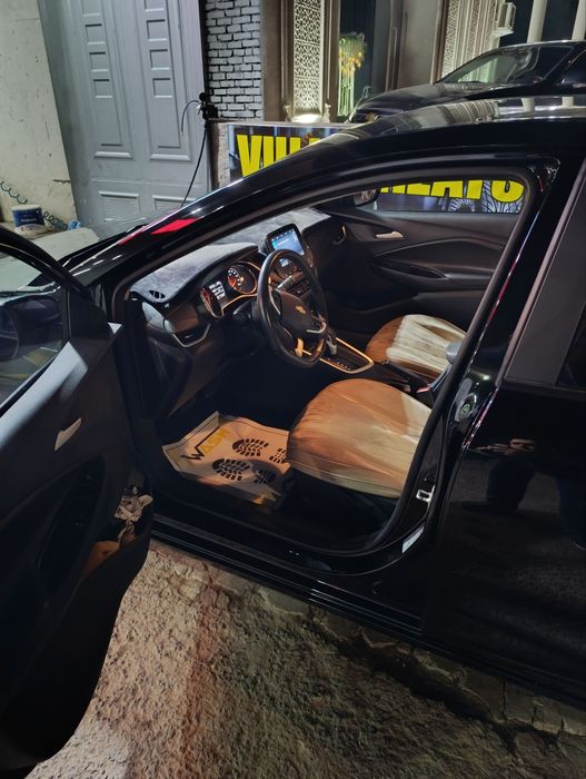 Onix sotiladi 2025 yil avgust oyida olingan