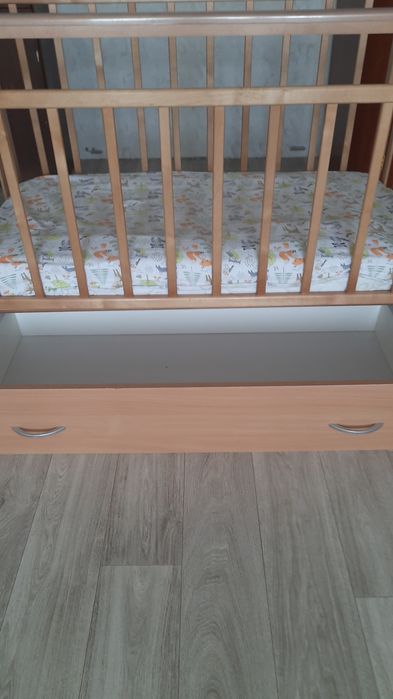 Кроватка детская