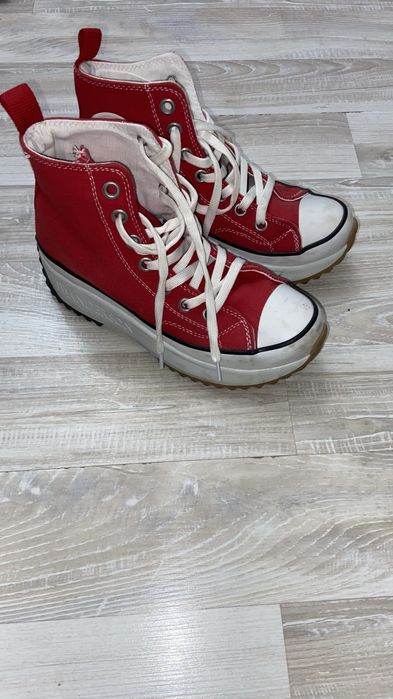 Продается кеды Converse Run Star Hike