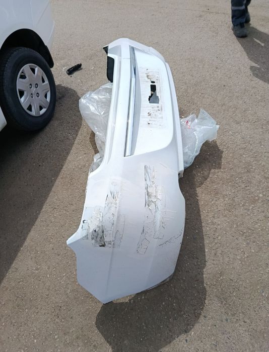 Продам задний Бамбер на кобальт