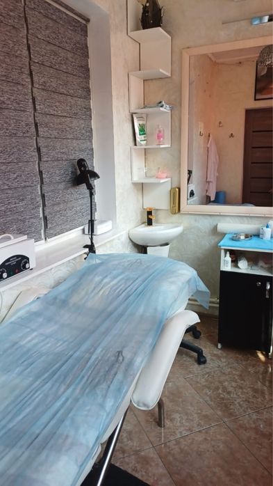 Сдам кабинет в салоне