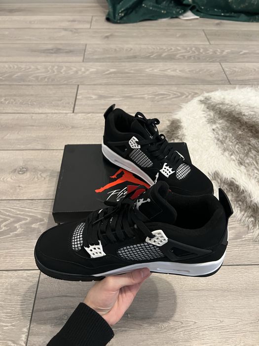 Jordan 4 Retro / Livrare cu verificare