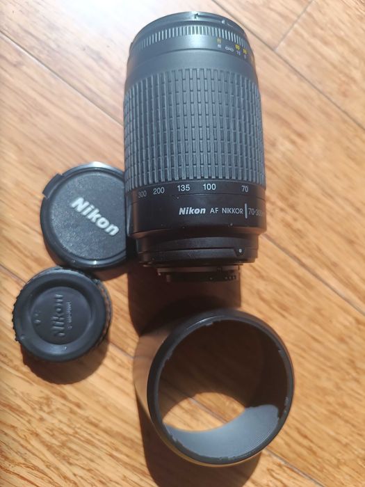 Obiectiv Nikon AF 70-300mm