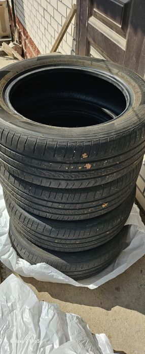 Продам летние шины Hankook