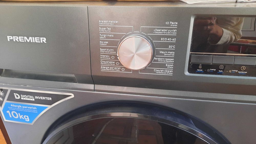 Kir moshina sotiladi