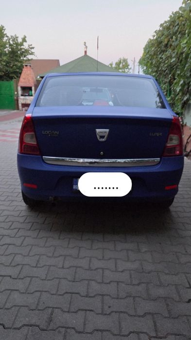 Vând Dacia Logan 1.4