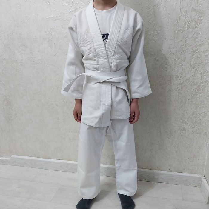 Кимано дзюдо ға 1лет киілген дым лас жоқ