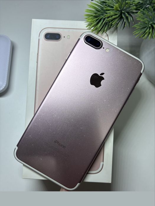 Айфон 7plus в идеальном состояние