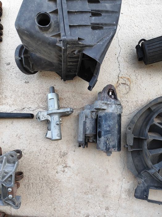 Авточасти за Ауди 400лв А4 Б6 3.0 бензин audi a4 b6