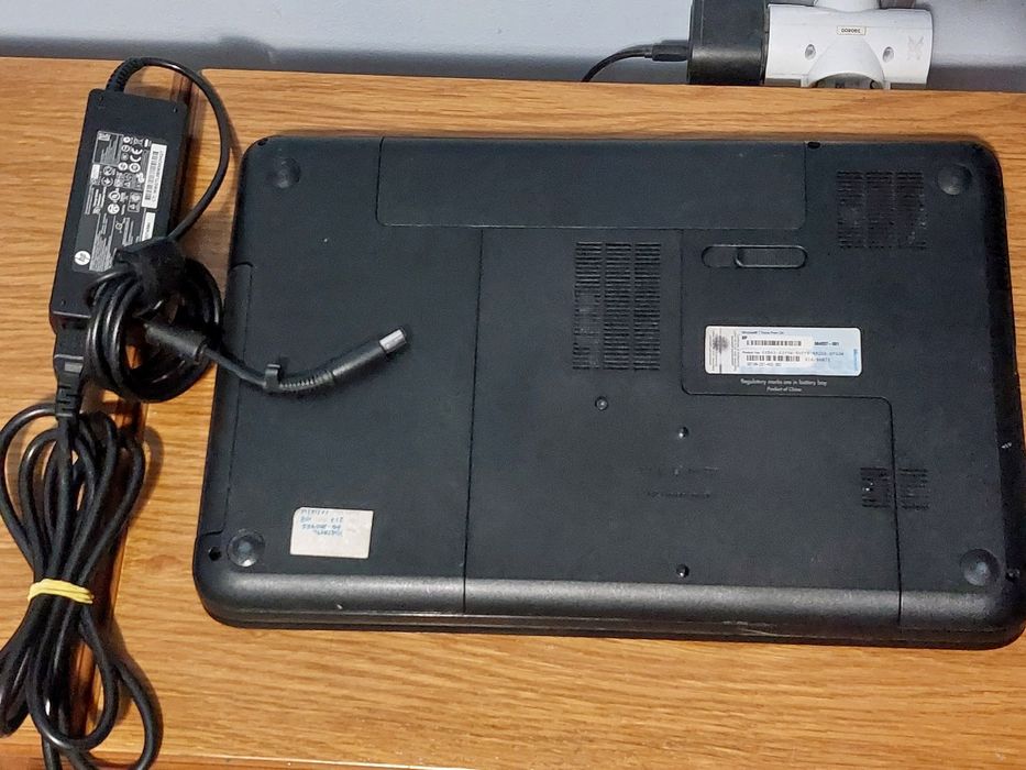 Laptop HP i7 3612QM 2,1/3,1Ghz, 8GB, 256GB, Radeon HD 7670M 1GB, Win 10 Office 2024
