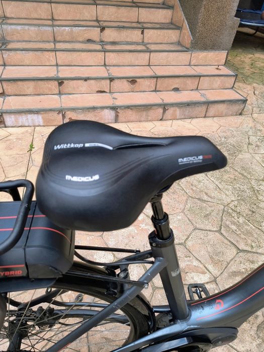 Bicicleta electrica Cube mărimea S