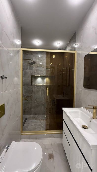 Продается 4 ком. Квартира площадью 130 кв.м. По ул. Мирзо Улугбека