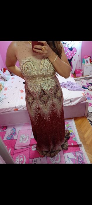 Rochie eleganta rochie eleganta purtata o singura data mărimea L