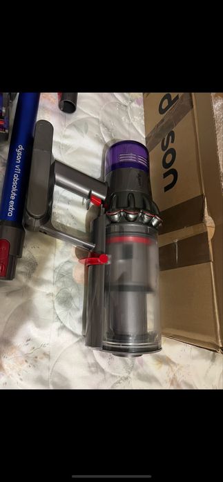 Прахосмукачка Dyson V8/Dyson V11/Dyson V12/Dyson V15  .Перфектна!