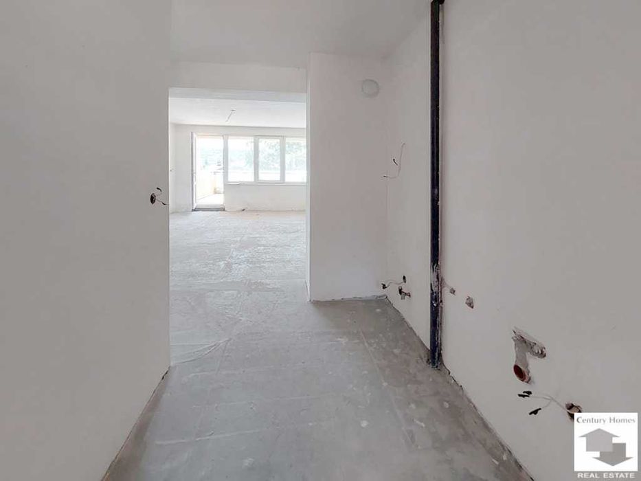 Продава се Двустаен апартамент в Велико Търново, Център - 70 кв.м за 1643 €/кв.м - Снимка #2