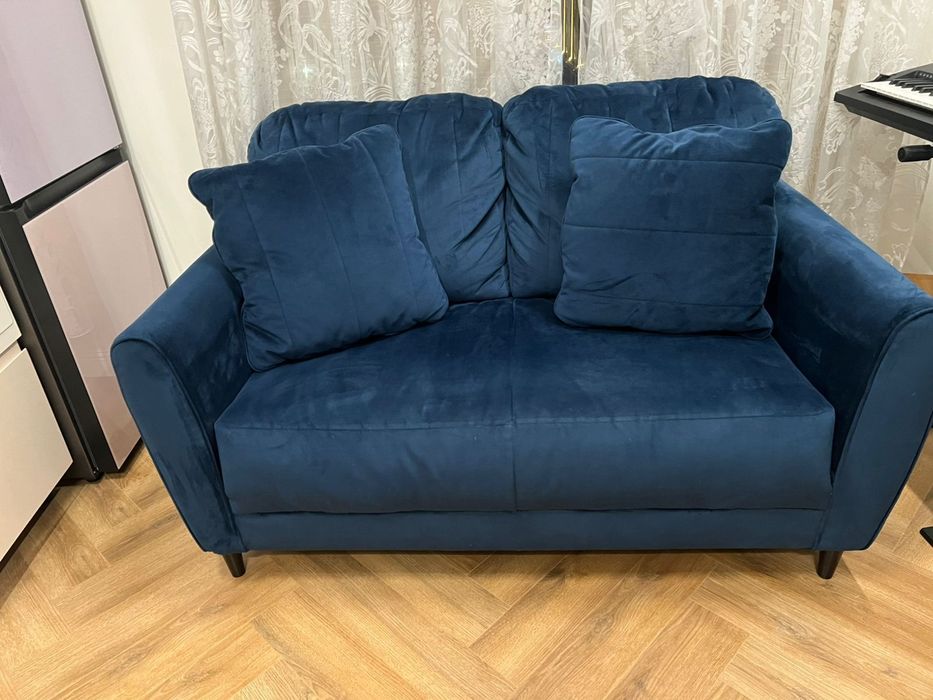 Продам диван проивзодства Ashley