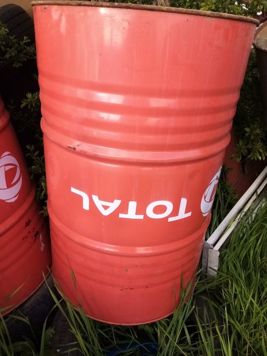 Butoaie 220 litri, pentru apa sau combustibil