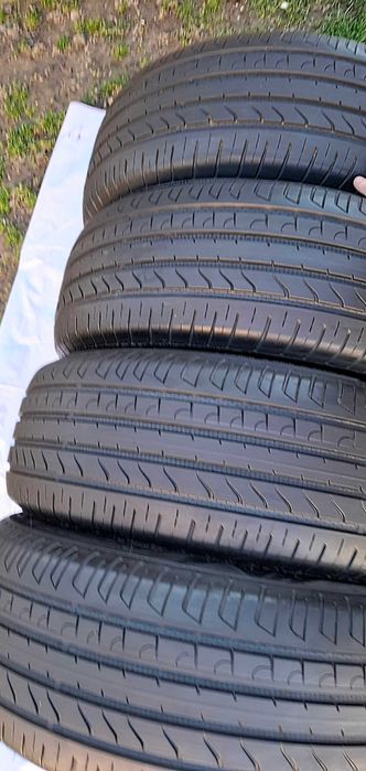 4 Cauciucuri 225/65 R17 folosite putin COOPER Tires de vara