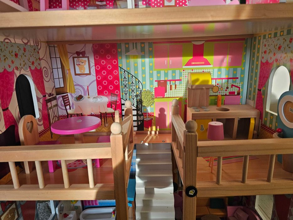 Детска дървена Къща за кукли Moni Toys Emily