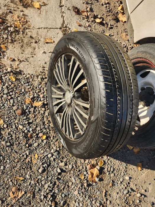 Продам диски с резиной