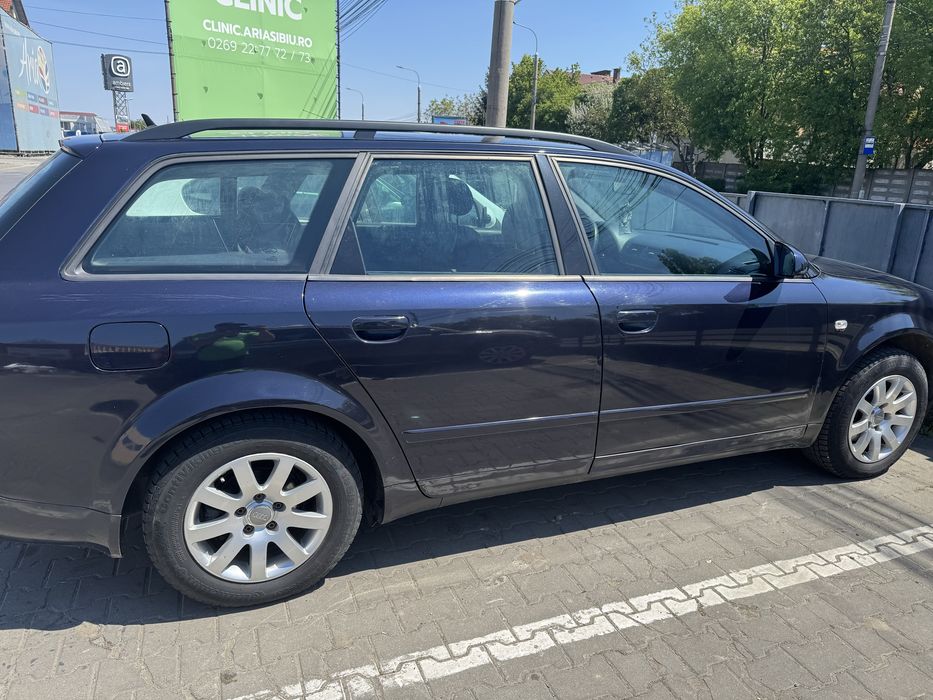 Audi A4 B6.