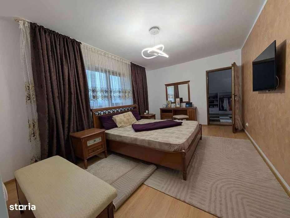 Vila individuala spațioasă, renovata, Cartier Astoria-Lunca Cetatuii