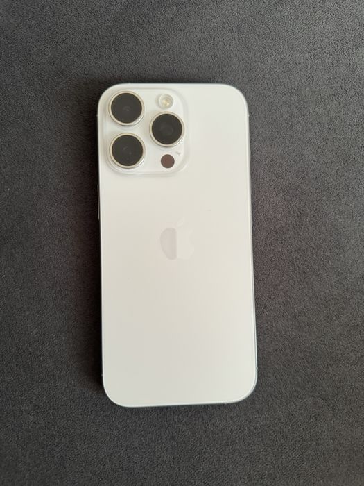 Айфон 16 про, 256гб, белый. Срочно!