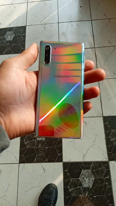 Samsung galaxy not10 5g sotladi 170$