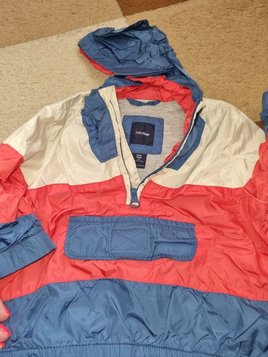 Бебешко яке Gap 0-6месеца