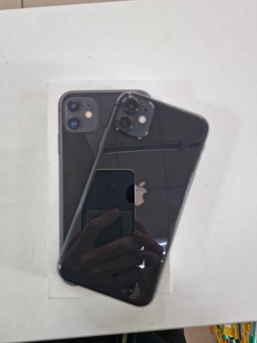 iPhone 11 продам