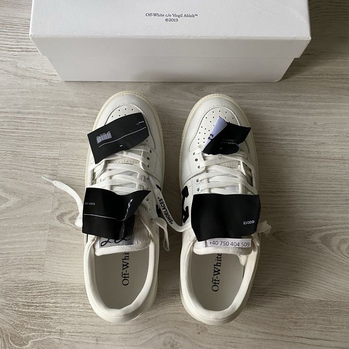 Off-White Court 3.0 Low White 43