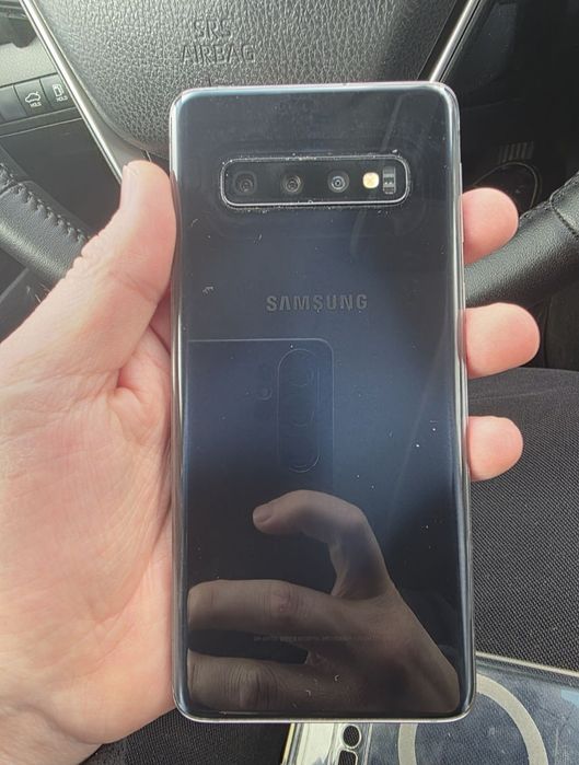 Самсунг s 10+ продам