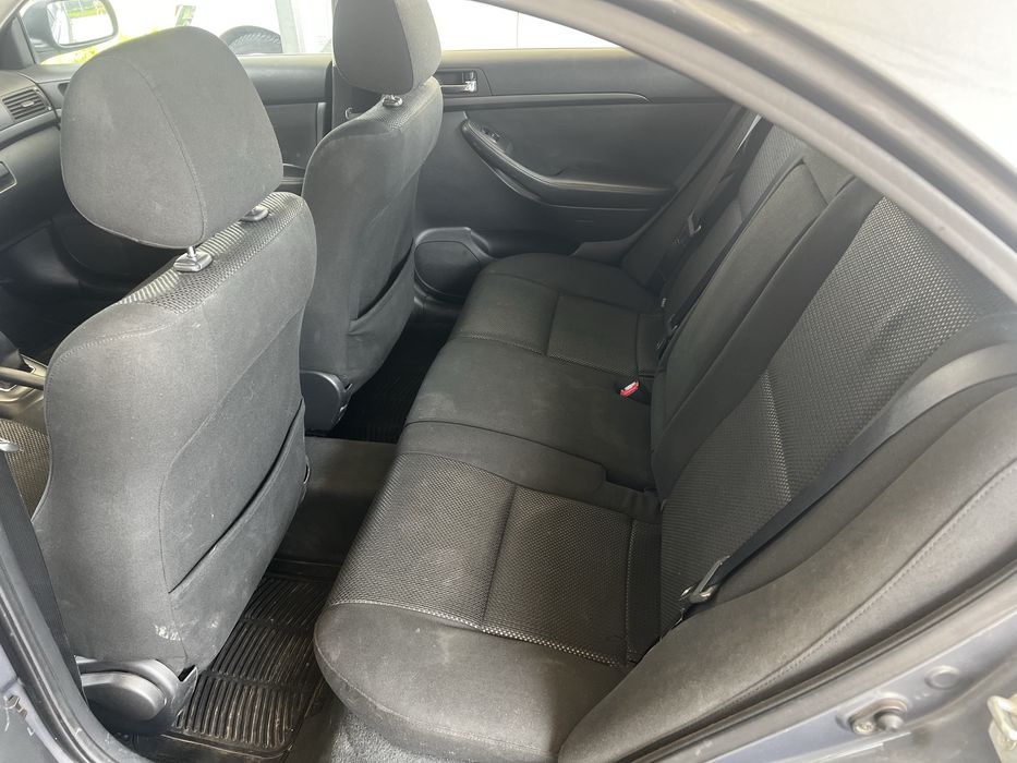 Toyota Avensis 2.0 D4- D