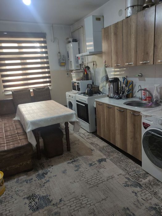 Срочна дом сотилади