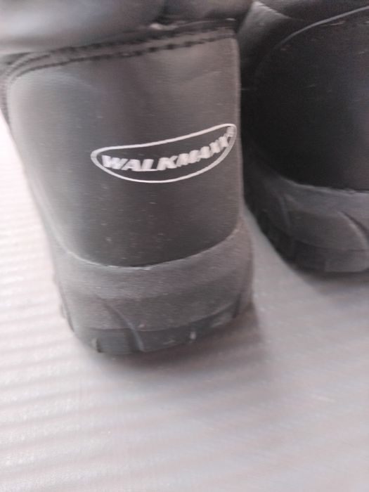 Дамски боти и апрески