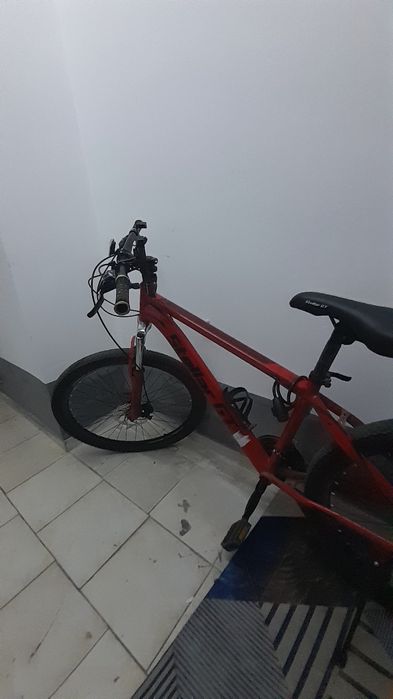 Продаю велосипед иделаьном состояние