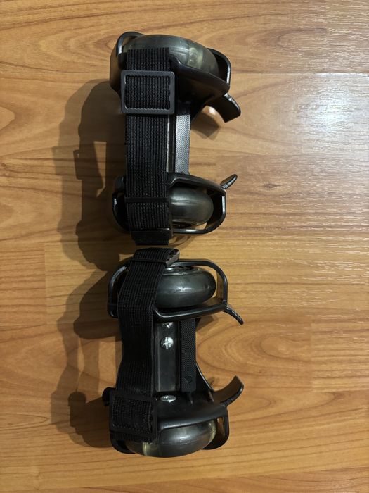 Vând pereche de role