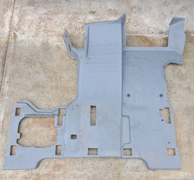 Preș Față Crafter 2017 - 2025 Pentru 2 locuri  Dreapta Pasager Europa